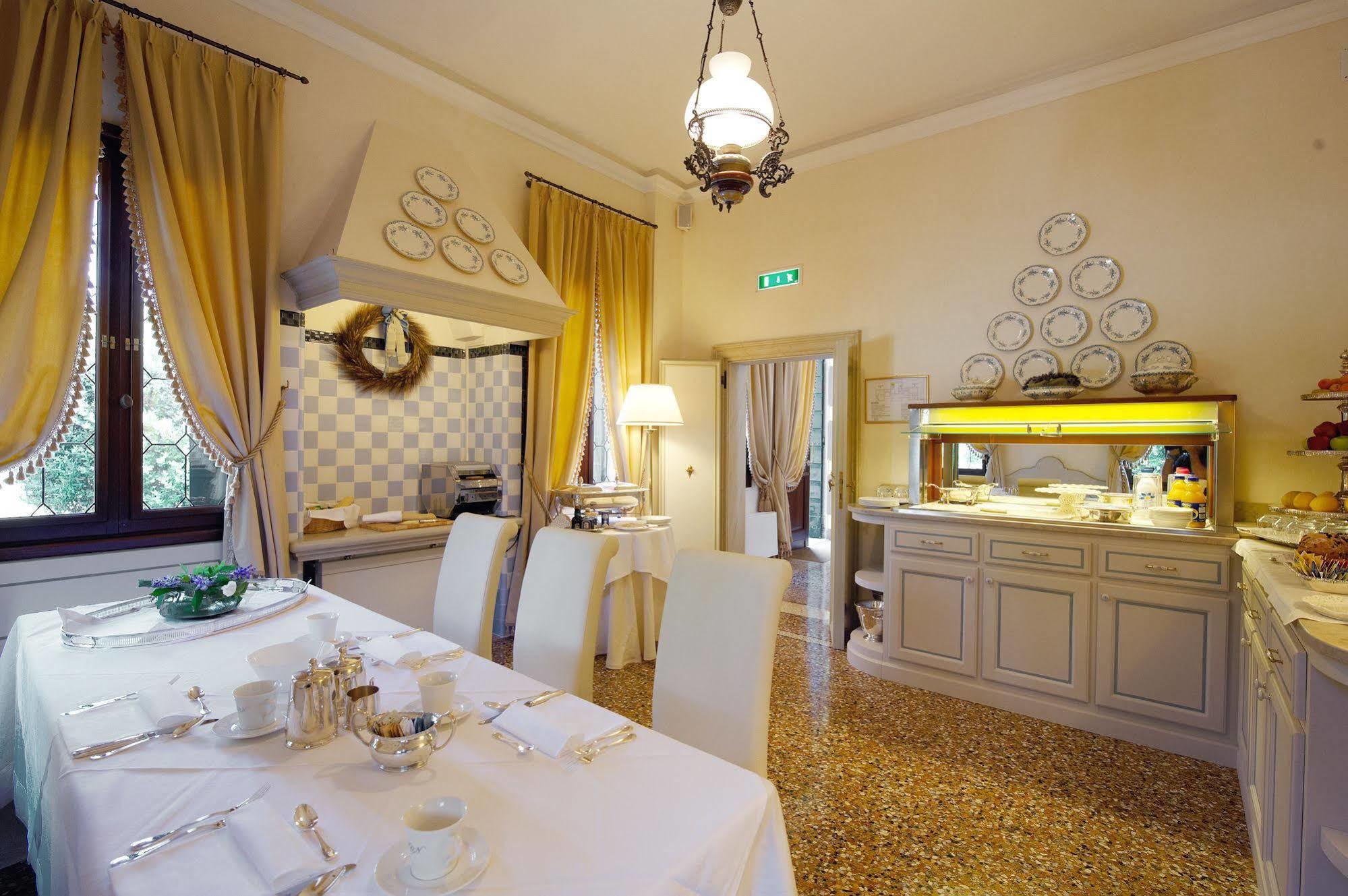 Dosson Villa Contarini Nenzi Hotel And Spa المظهر الخارجي الصورة